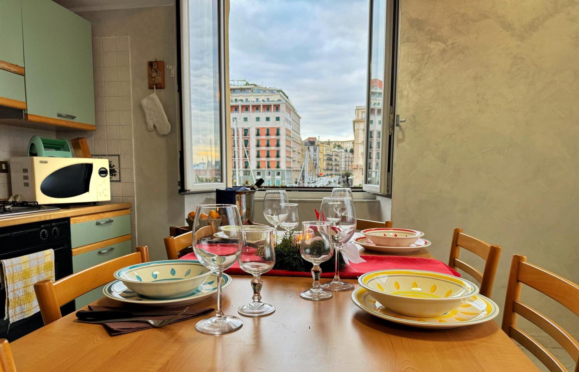 Апартаменты Laura House Неаполь Экстерьер фото
